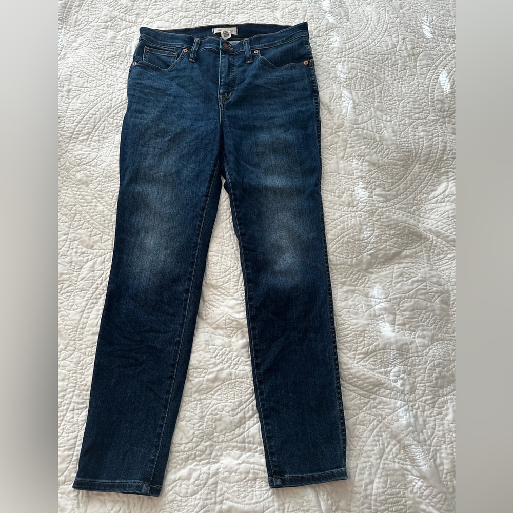 Madewell skinny jean. Size 29 petite.